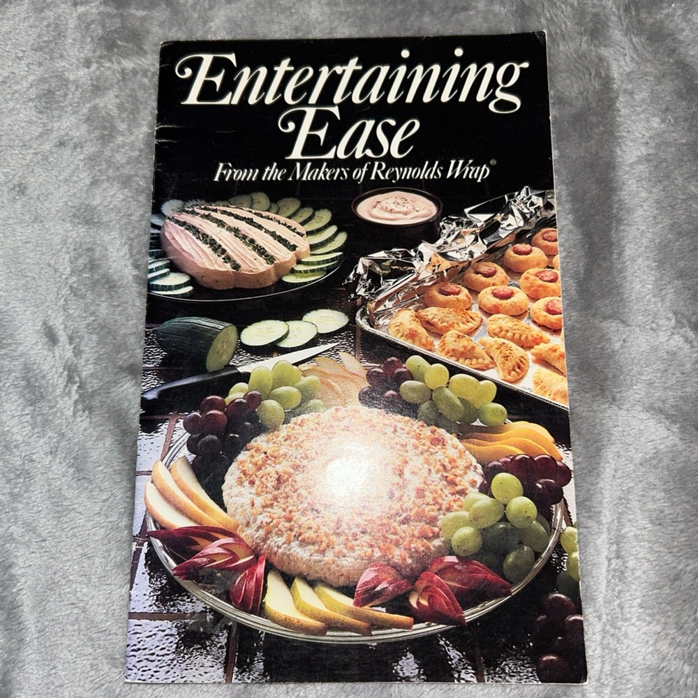 Entertaining Ease Reynolds Wrap Cookbook Recipes 1982 Paperback